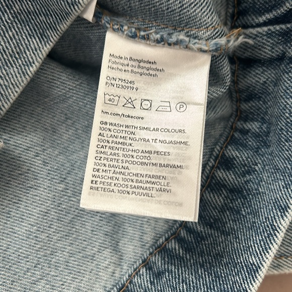 H&M Cropped Denim Chore Jacket, size S - Picture 5 of 5